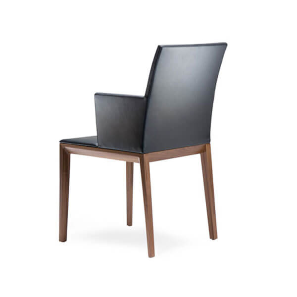 Andoo Chair