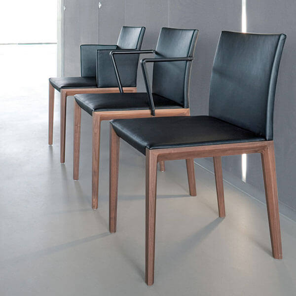Andoo Chair