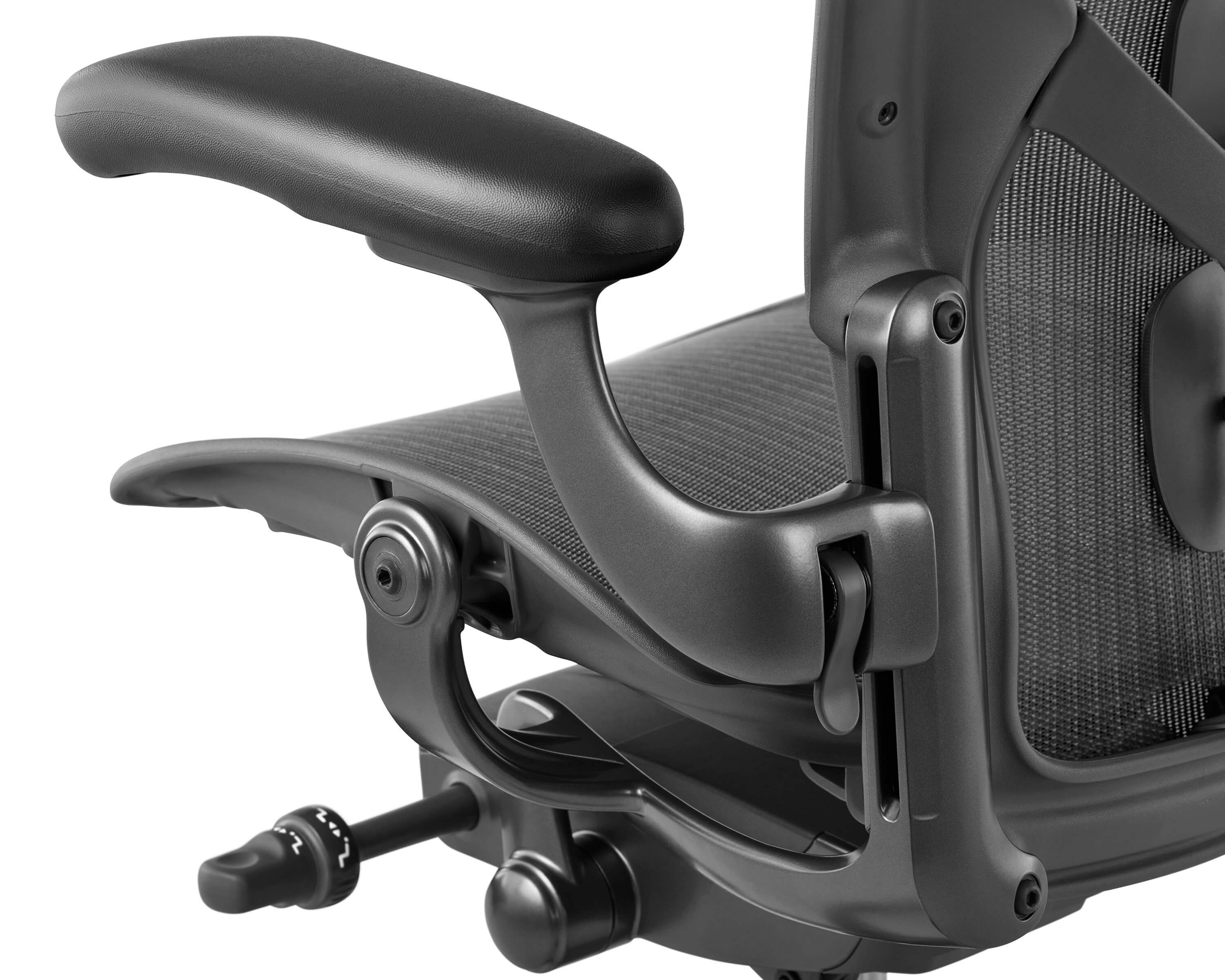 Aeron Remastered Size C Polished
