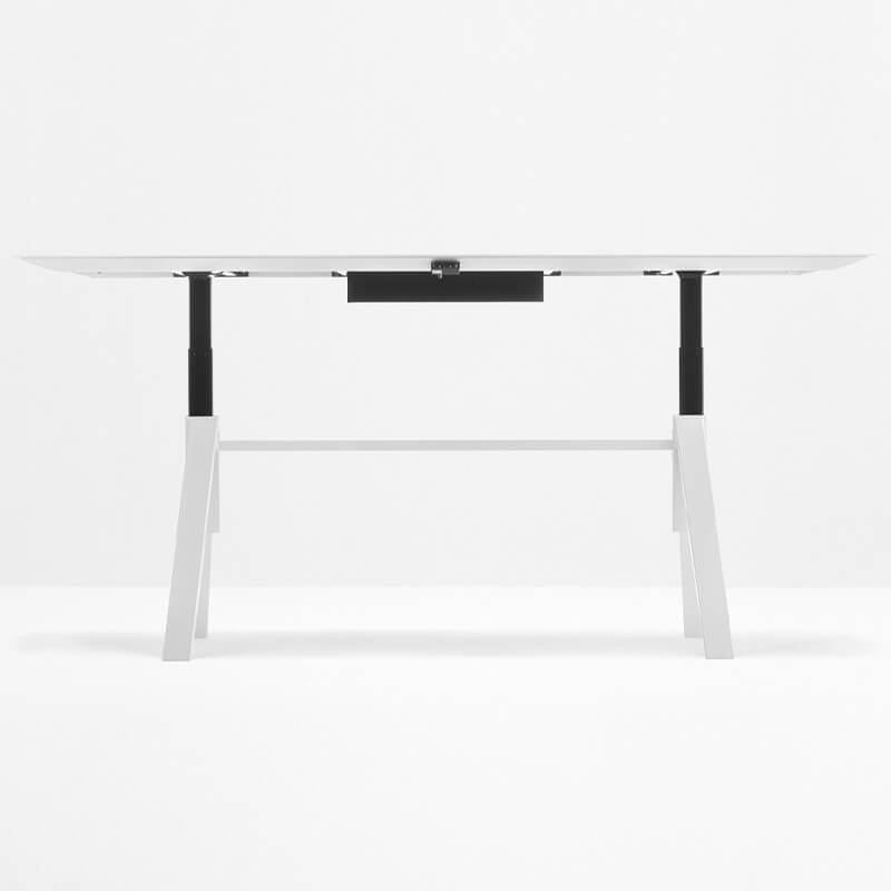 Arki Adjustable Table