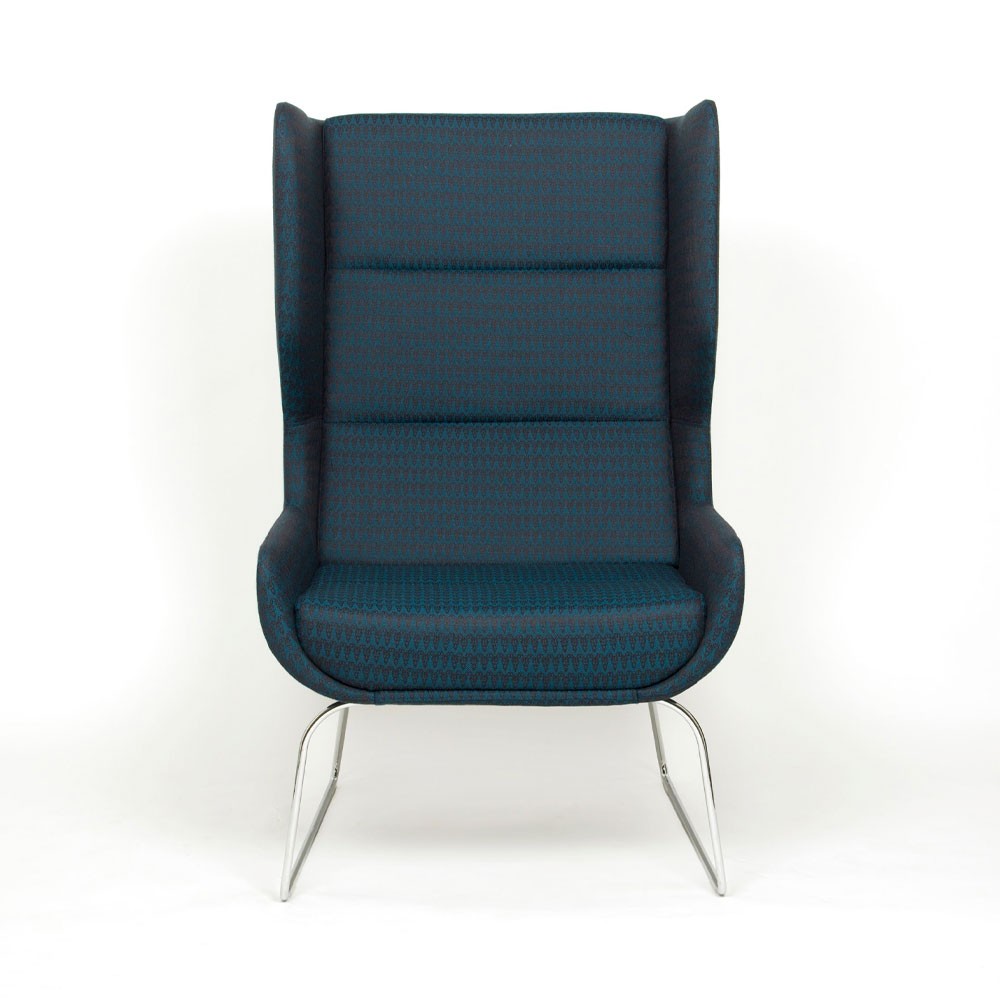 Hush Lounge w/ Sled Base