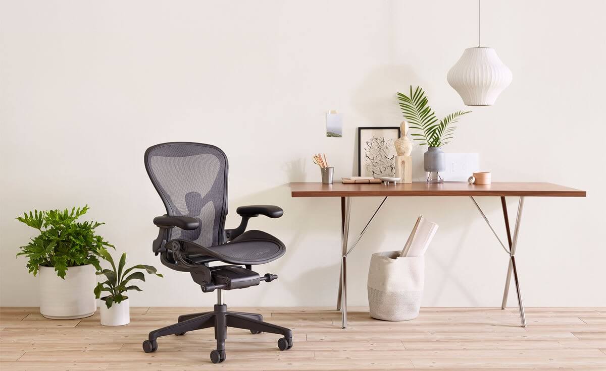 Aeron Remastered Size C