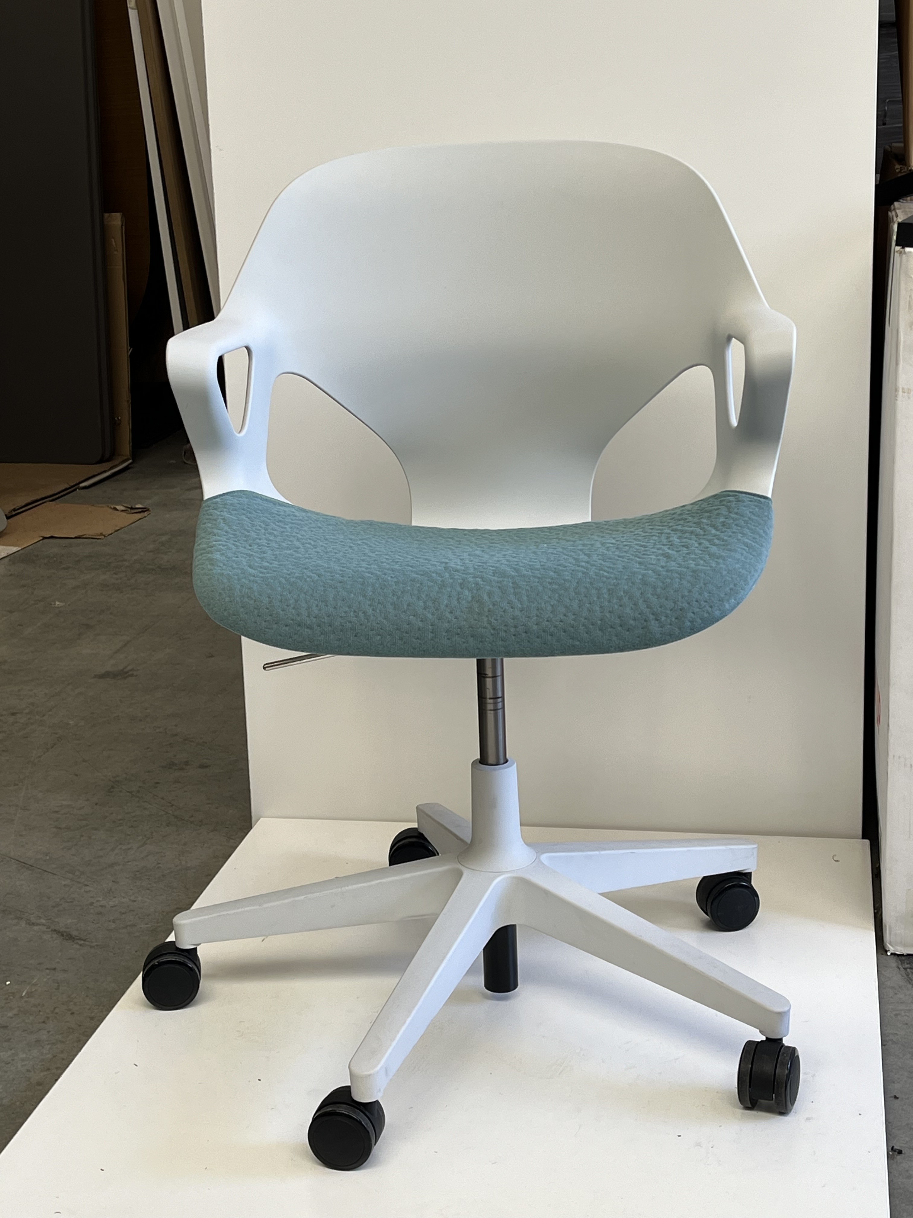 Herman Miller Zeph chair