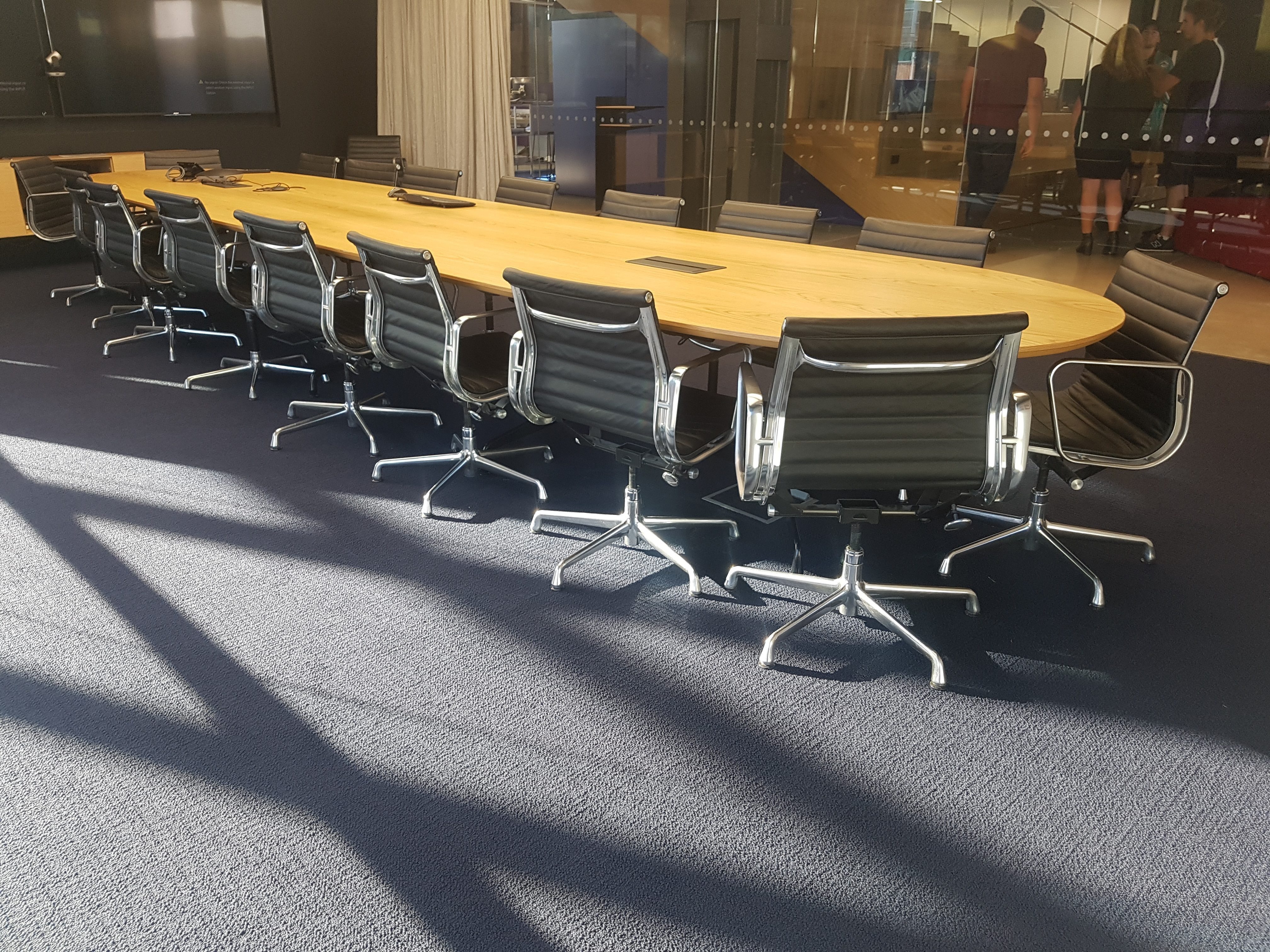 Eames® 3 Column Table