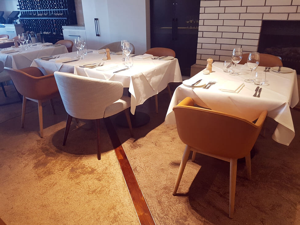 muuto-armchair-setting-at-euro-restaurant