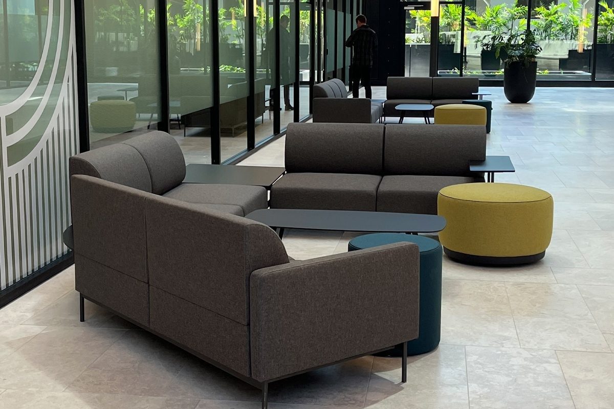 136 Fanshawe Street - Foyer